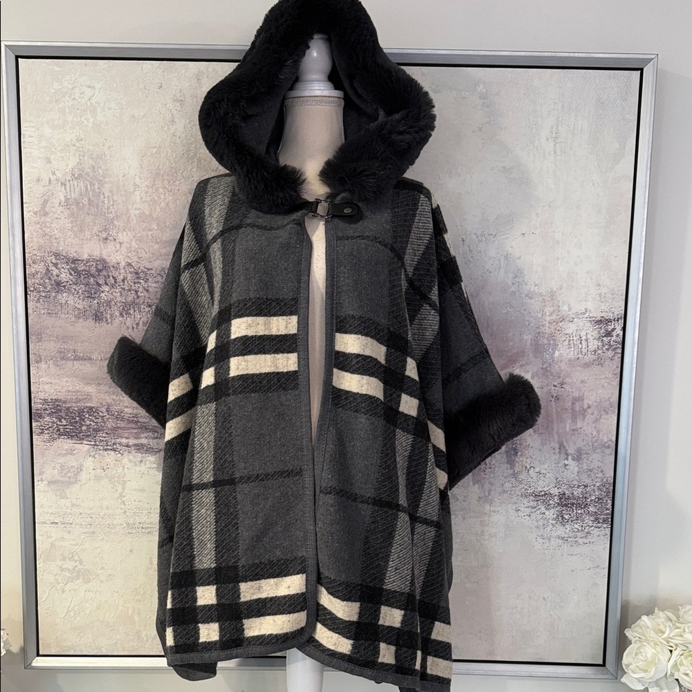 Grey Plaid Hooded Poncho with Faux Fur Trim